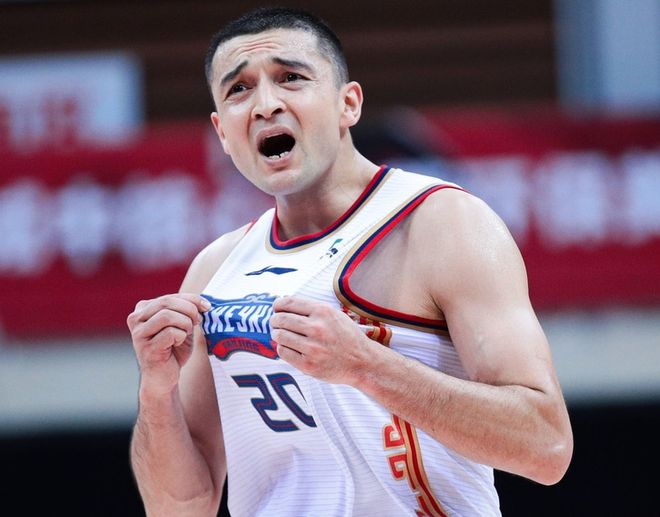  CBA季后赛赛程吃紧，布鲁克林篮网最后时刻复出首秀，值得警惕，临场指挥获称赞