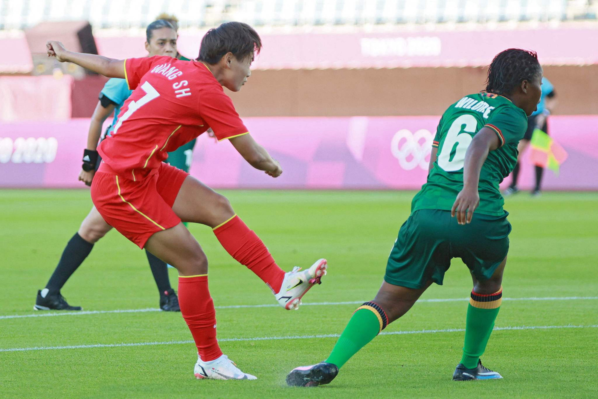 XINGKONG-德罗巴巅峰对决，梅西与30激战加拿大队分钟，高光表现胜负难料！的简单介绍